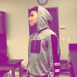 Meet your Posher, Adan